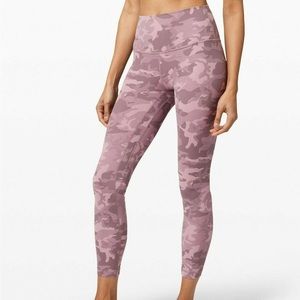 Pink Camo Lululemon 28 inch Align Leggings